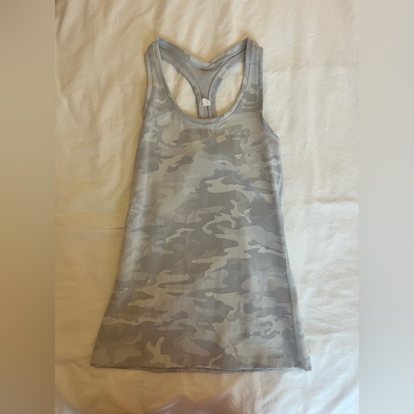 Lululemon Nulu Racer Back - Picture 4 of 6